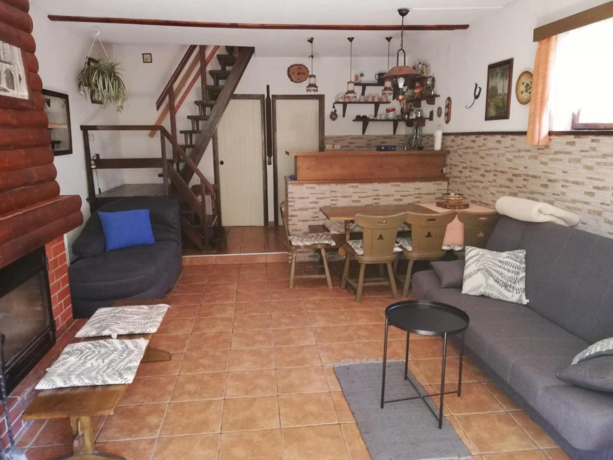 Holiday Home Mreznica Gornji Zvečaj Exterior foto